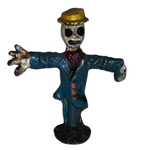 VINTAGE METAL SCARECROW